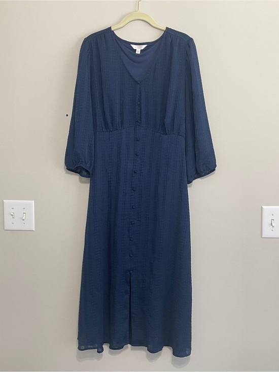 LC Lauren Conrad Dresses & Skirts - LC Lauren Conrad Navy Blue Midi Button-Front Dress